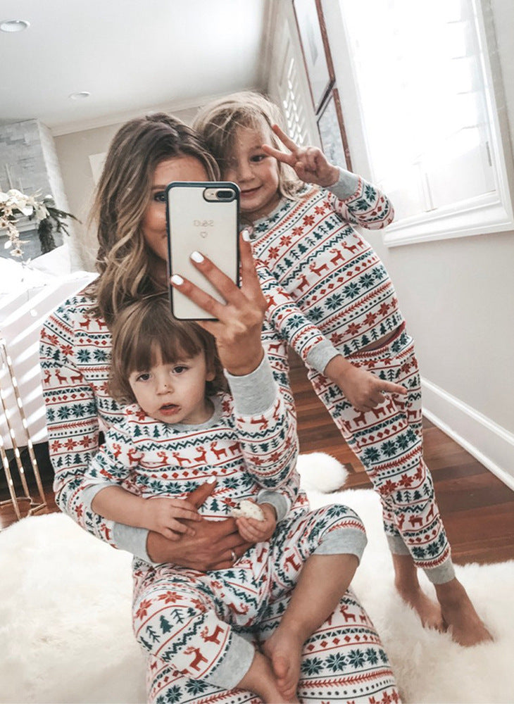 Plaid Patchwork Christmas Outfits for Families